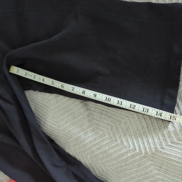 Lululemon Capri Pants - Picture 6 of 6